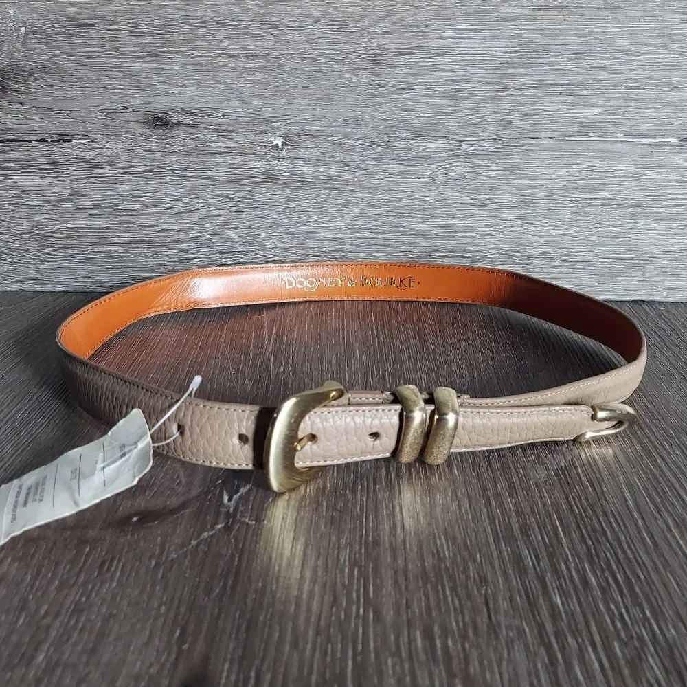 NEW Women's Vintage Dooney & Bourke Brown All Weather Leather Belt Medium